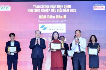KCN Biên Hòa 2 của SZB được trao Chứng nhận KCN tiêu biểu năm 2022